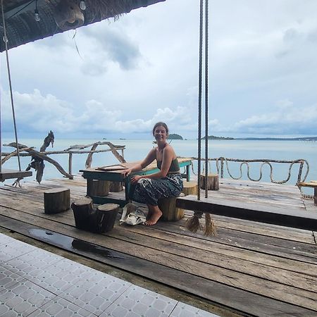 Firefly Guesthouse Prek Svay Village Eksteriør billede
