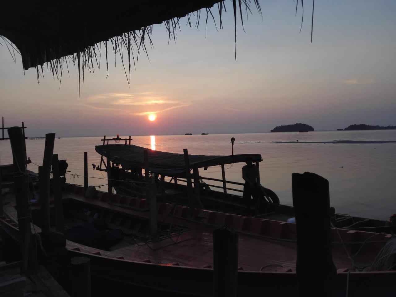 Firefly Guesthouse Prek Svay Village Eksteriør billede